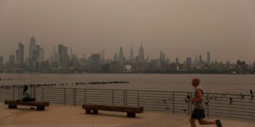 What Are The Risks of Extreme Heat Combined With Bad Air Quality?