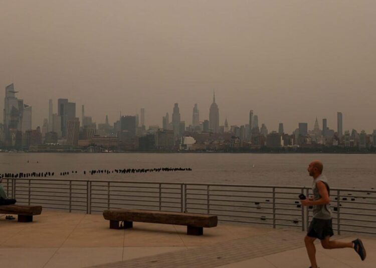 What Are The Risks of Extreme Heat Combined With Bad Air Quality?
