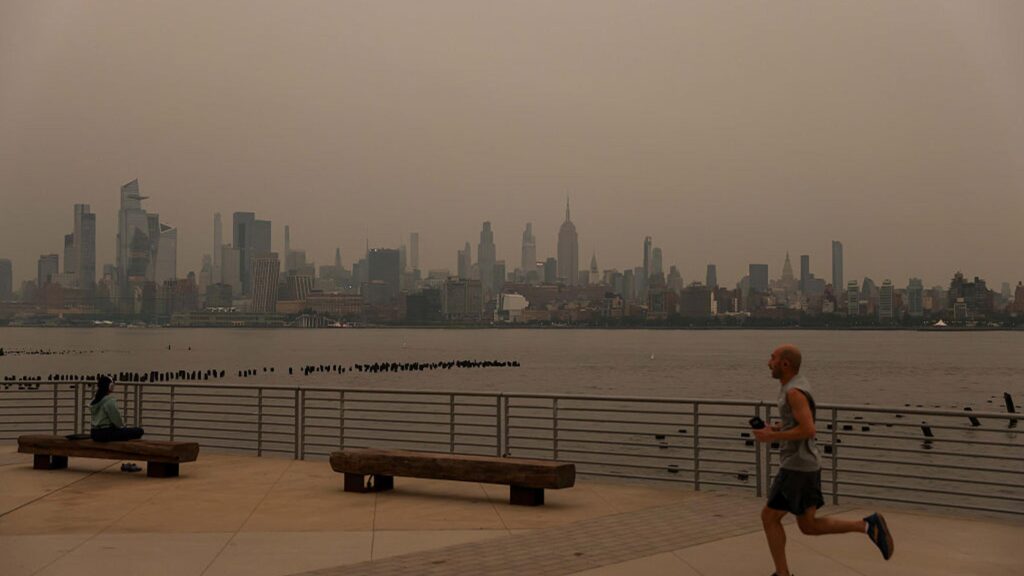 What Are The Risks of Extreme Heat Combined With Bad Air Quality?
