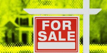 Family Horrified When They’re Forced to Sell Their Beloved Home to Make Way for AI Data Centers