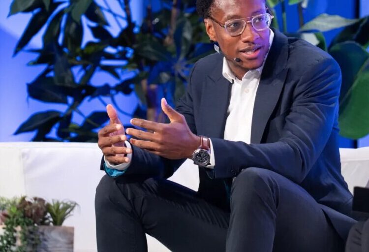 Red Lobster’s 37-year-old CEO waited tables before joining the C-suite—he says it was a crash course in managing ‘difficult people and situations’