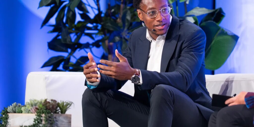 Red Lobster’s 37-year-old CEO waited tables before joining the C-suite—he says it was a crash course in managing ‘difficult people and situations’