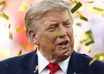‘The dots connect’: Ex-prosecutor flags 5 red alerts in week from hell for Trump