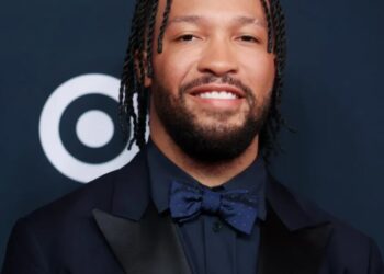 Despite a $156 million contract, Knicks star Jalen Brunson still calls his parents for financial advice any time he makes a big purchase