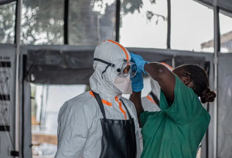 Nearly 1,000 people dead from Ebola outbreak in Congo amid health worker strike