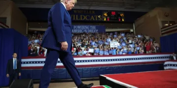 Red flags fly as record-pace exodus from Trump admin eclipses past presidents