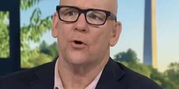 Stunned MS NOW analyst admits he agrees with Fox News on Trump: ‘Not a silver lining’