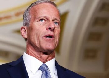 Hopes for key crypto bill fade amid delays, Trump ethics controversy