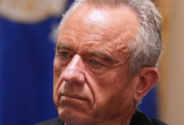 RFK Jr.’s peptide push narrowly gains backing from FDA advisers despite objections from scientists