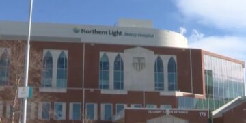 Mom’s bladder mistakenly removed during routine surgery, wins $17M