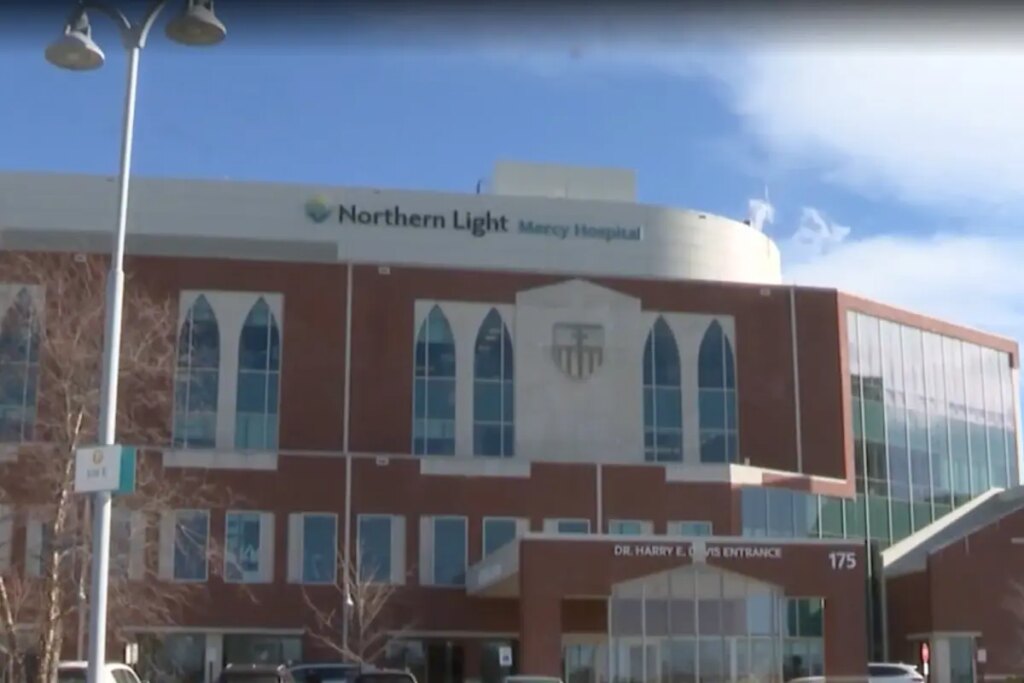Mom’s bladder mistakenly removed during routine surgery, wins $17M