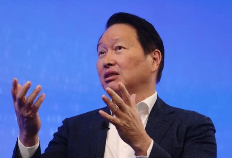 SK chair says Anthropic asked for supplies to make its own chips