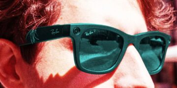 Meta Desperately Trying to Ban Creeps Misusing Its AI “Pervert Glasses”