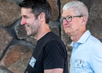 Apple’s next CEO helped build its hardware empire. Now he has to find its next breakthrough