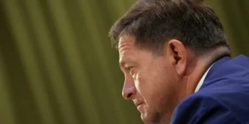 ‘Really alarming moment’: Trump spy chief’s confirmation rattles security expert