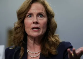 Trump spreads false claims about Justice Amy Coney Barrett