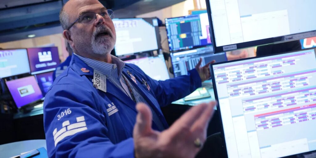 Microsoft’s $500 billion rally fuels a debate: financial nihilism or the true AI moat, finally coming into view?