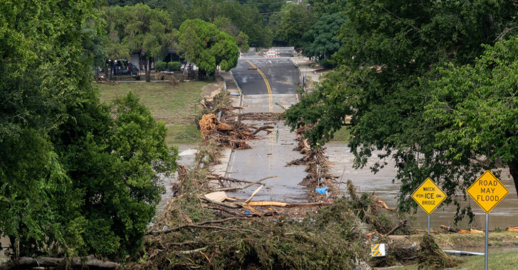 The Latest Texas Floods Tested Warning Systems. This Time, They Passed.