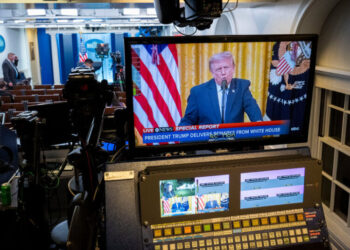 Beijing Rejects Trump’s Claim of Meddling, but Avoids a Fight
