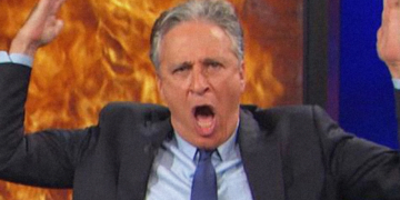 18 Years Ago, Jon Stewart Yelled at Seth MacFarlane for an Hour Over a ‘Family Guy’ Joke