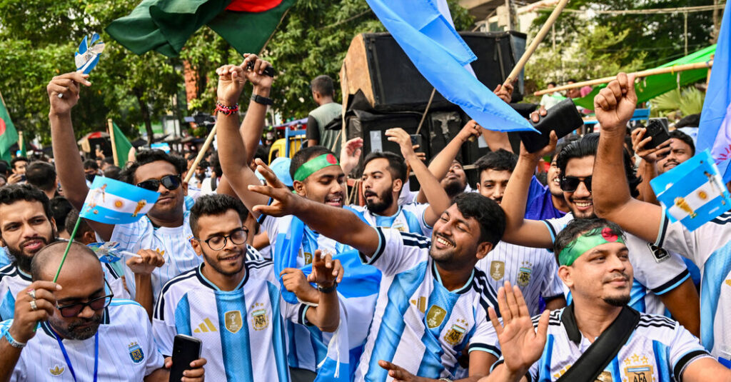 10,000 Miles From Buenos Aires, a World Cup Passion That Rivals Argentina’s Own