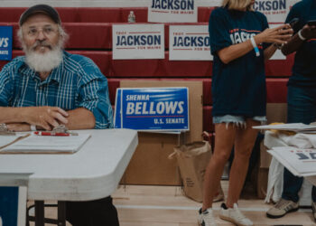 Maine Democrats Take Step Toward New Senate Pick, With Jolt of Momentum for Jackson