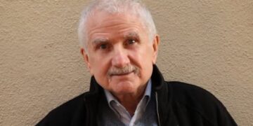 Joe Caldwell, ‘Dark Shadows’ Writer, Dies at 97
