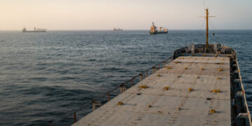 A Modest Proposal for the Strait Dispute: A Shared Pact Among Gulf States