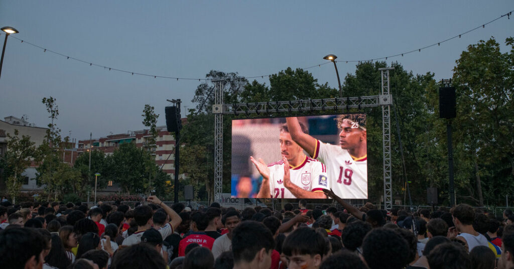 Yamal, Soccer Star and Son of African Migrants, Personifies a Changing Spain