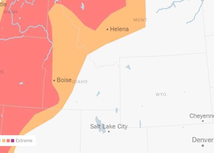 Hot, Dry, Breezy Weather Raises Wildfire Fears Across the Northwest This Weekend