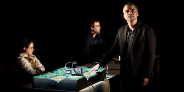 As Budget Cuts Loom, French Theater Turns Up the Political Heat