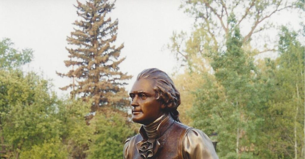 White House Adds Jefferson Statue to the Rose Garden