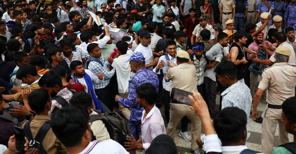 Indian Protesters to March on Parliament Over Exam Scandal