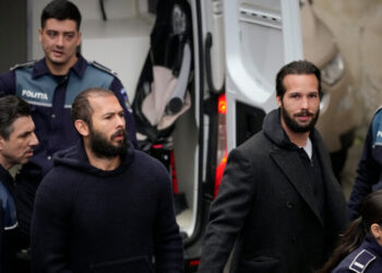 Tate Brothers to Stay Jailed as Lawyer Says They Will Fight Extradition