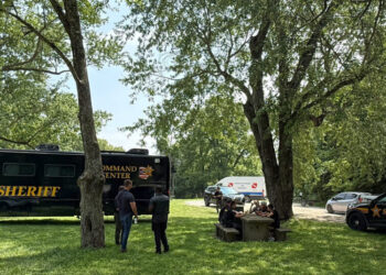 5 Found Dead in Ohio After Child Tells Driver His ‘Family Was in the River’