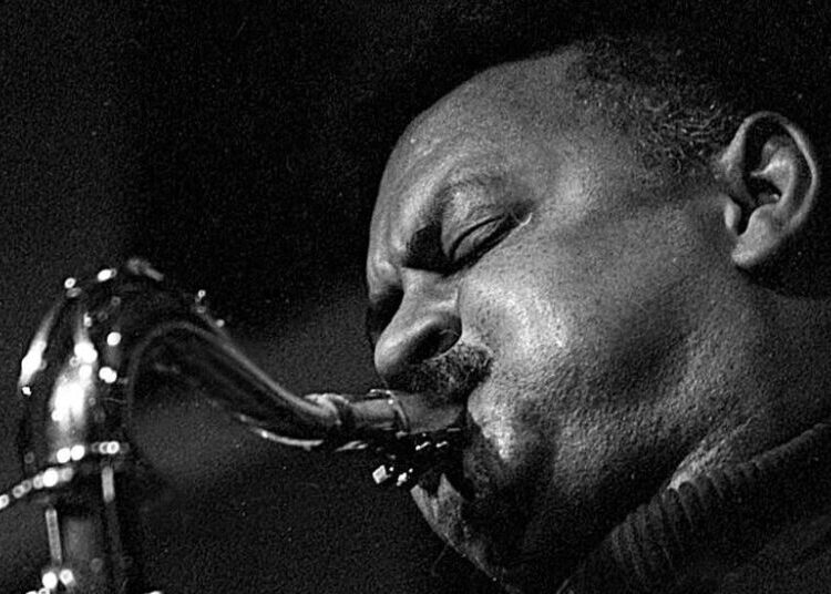 Plas Johnson, Saxophonist Behind ‘The Pink Panther,’ Dies at 94