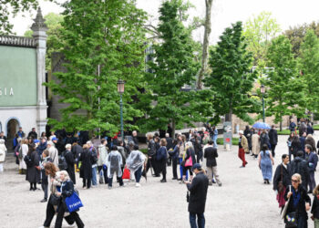 Europe Cancels Venice Biennale Funding Over Russia’s Return