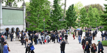Europe Cancels Venice Biennale Funding Over Russia’s Return