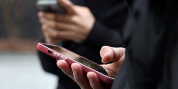 France Is Poised to Restrict Social Media for Children