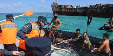 Philippines Says Sailor Was Injured in Skirmish With Chinese Coast Guard