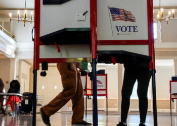 Error Led to 400 Noncitizens Voting in New Jersey, Governor Says