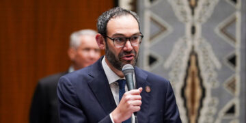 Election Denier Wins G.O.P. Nomination to Be Arizona’s Top Election Official