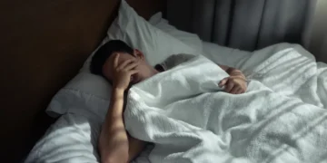 Even Mild Sleep Deprivation May Lead to Weight Gain