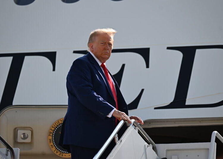 Trump Holds Off on Major Escalation Against Iran as Advisers Raise Concerns