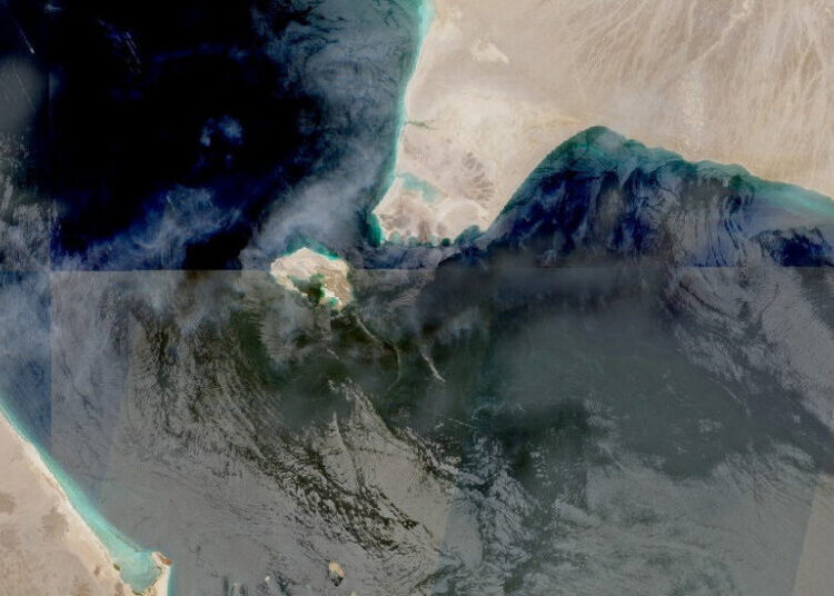 Houthis Claim Strikes on 2 Saudi Oil Tankers in Red Sea