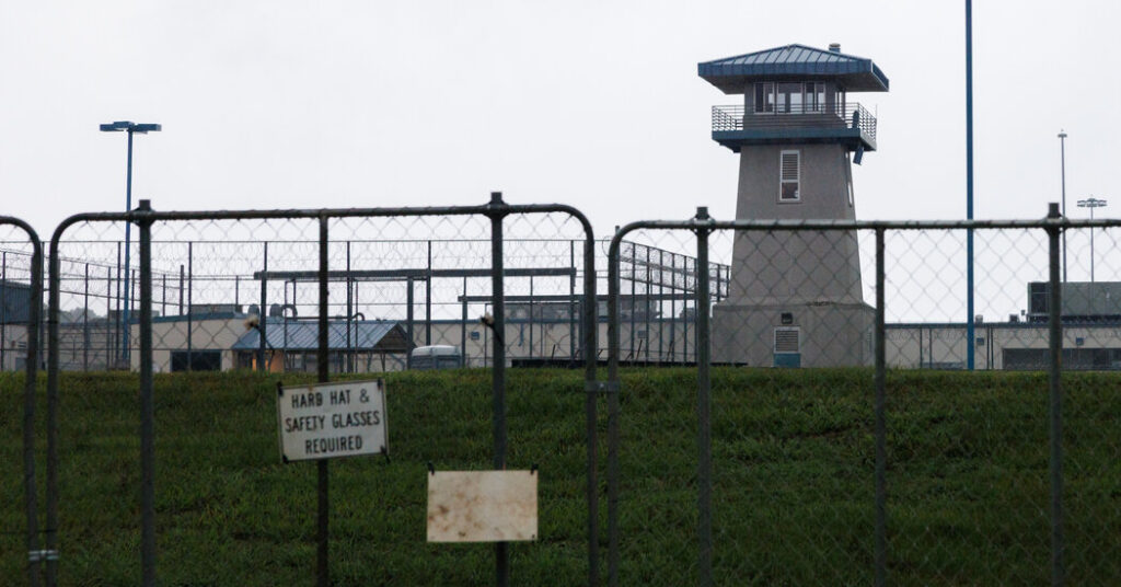 ICE Targets ‘Detention Desert’ With New Facility in North Carolina