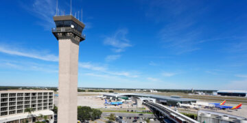 Three Airports Plan to Ditch T.S.A. Amid Push for Private Security