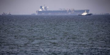 Global Oil Prices Rise as Conflict with Iran Deepens