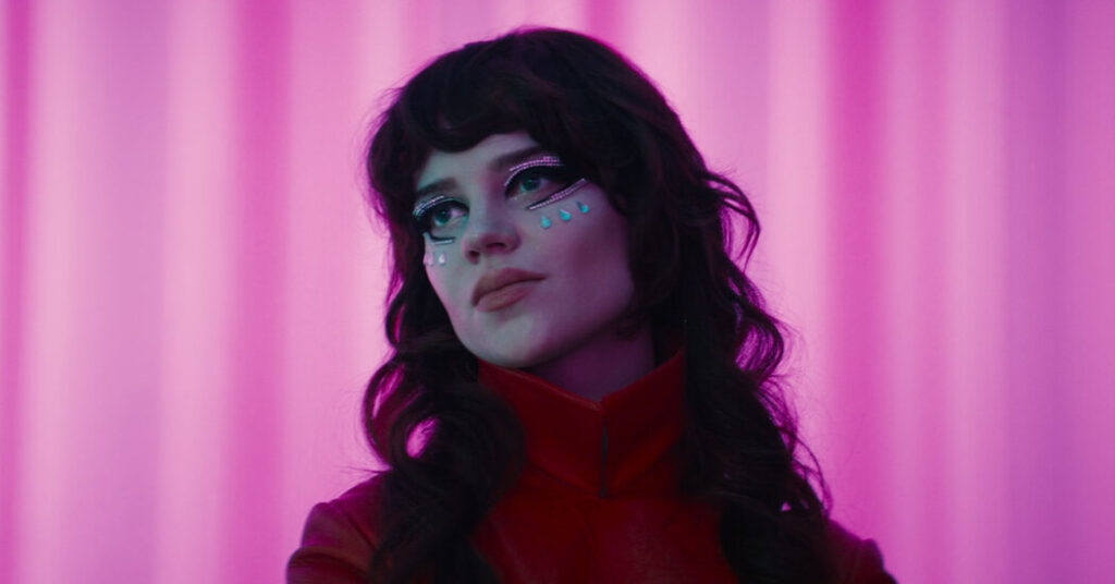 ‘Her Private Hell’ Review: Lock Up Your Daughters