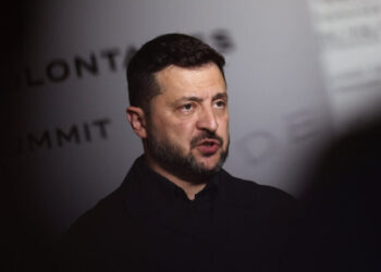 Zelensky’s Dizzying U-Turn Is the Latest Zigzag in a Presidency Full of Them